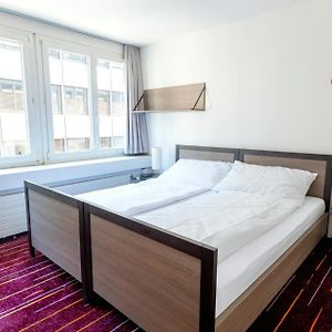 Glandon Rooms Limelight - Self-Check-In